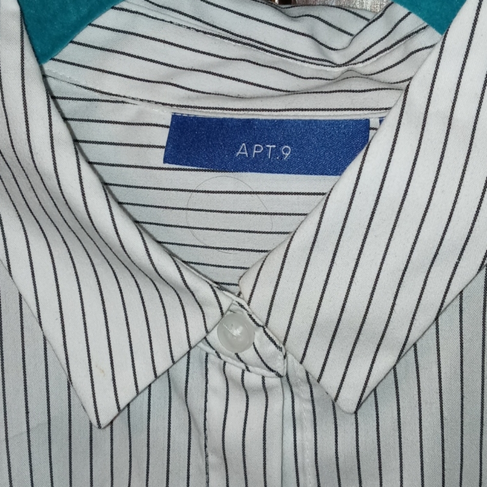 Shirt - Picture 2 of 5